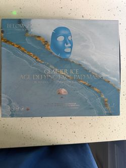 Below Zero Glacier Ice Age Defying Face Pad Mask