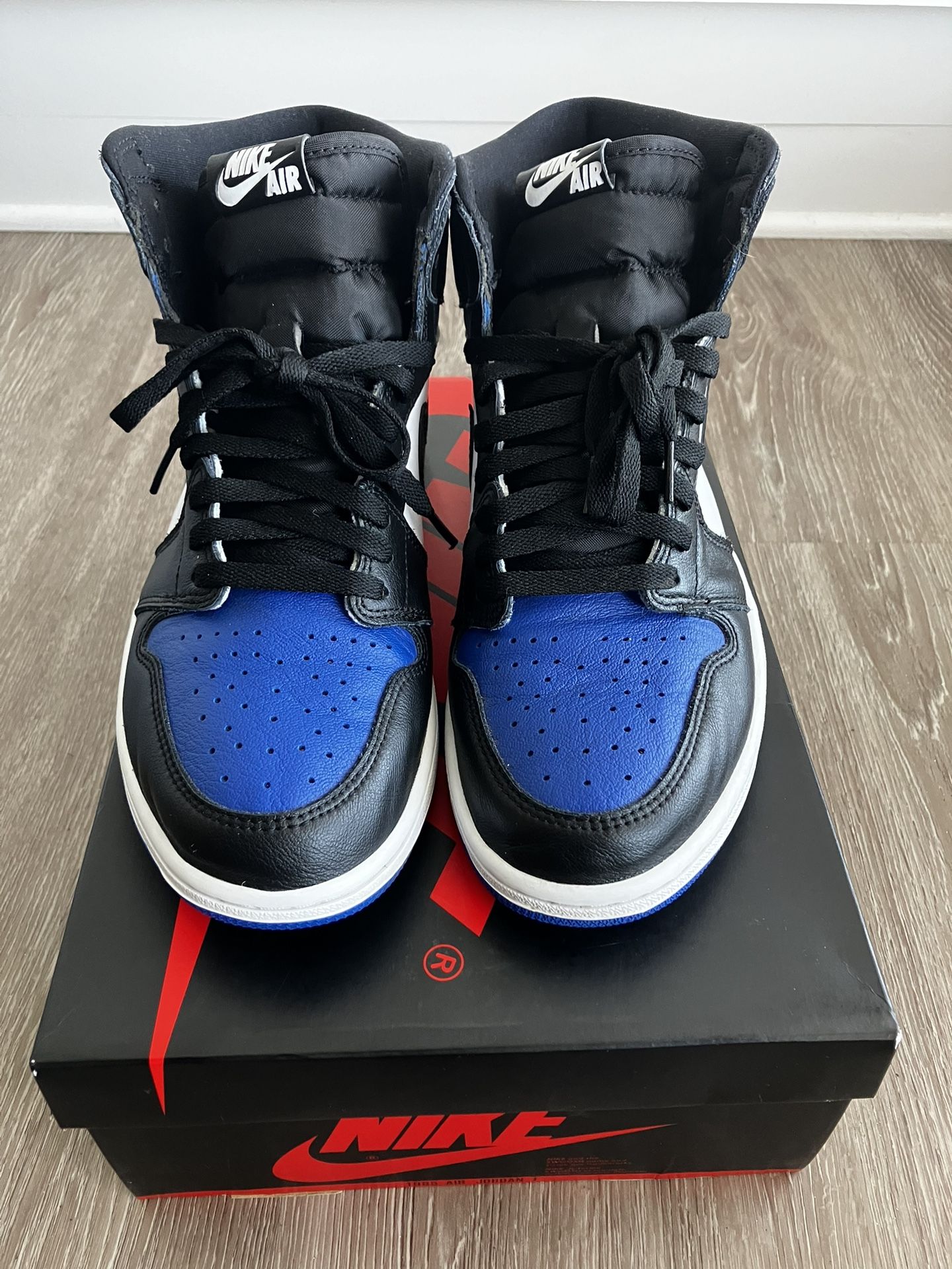 Jordan 1 Retro Royal Toe 