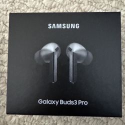 Samsung Galaxy Buds 3 Pro with Case