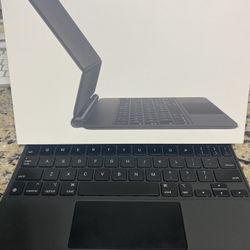 Magic Keyboard For iPad 4 Th Generation  10.9