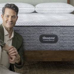 Fast Delivery On Mattress And Box Spring 