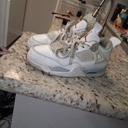 Jordan 4s Size 8 