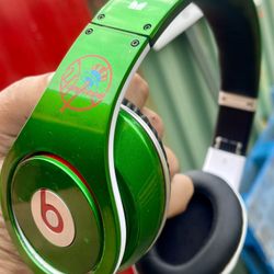 UNIQUE PAIR OF BEATS 🎧 BY DRE. STUDIO WIRED RARE LIMITED EDITION YANKEES