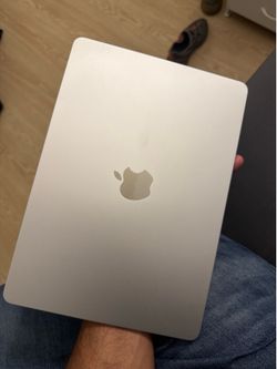 MacBook Air M4 2025 16GB 256GB