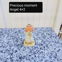 Angel figurine 