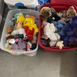 TY Beanie Babies Two Large Boxes Full Of Great Condition 