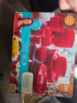 The Pioneer Woman Toni 20 Piece Dinnerware Set With Accessories New Limited Edition