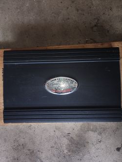 old school 1000 w  4 ch amp