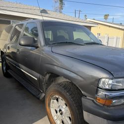 2002 Chevy Suburban 