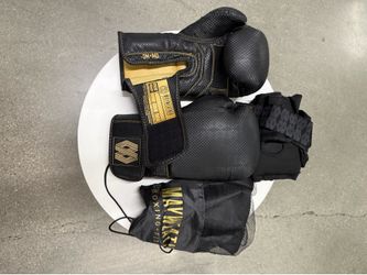 Mayweather Boxing Gloves (SM/MD) with Gel Hand Wraps, Hand Wraps & Carry Bag