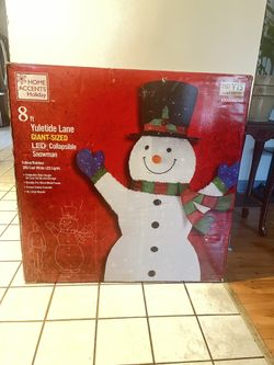 8ft Yuletide Lane Giant-sized LED Snowman New Never Used 