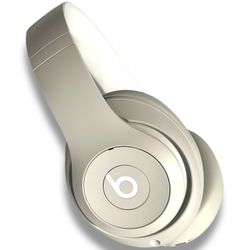 Beats Studio Pro