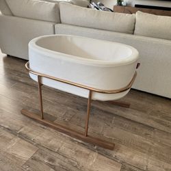 Monte Rockwell bassinet