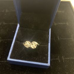 14K GOLD ROUND DIAMOND RING 
