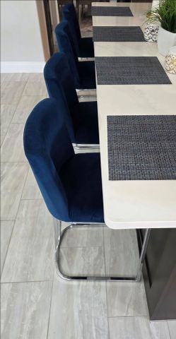 FOUR BLUE COUNTER TOP  CHAIRS $175