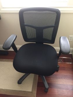 CoolMesh office task chair