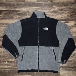 North Face fleece jacket size boys large
