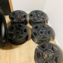 Jeep Wrangler Rims Lugs And Cover 