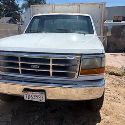 1993 Ford Dump Truck 