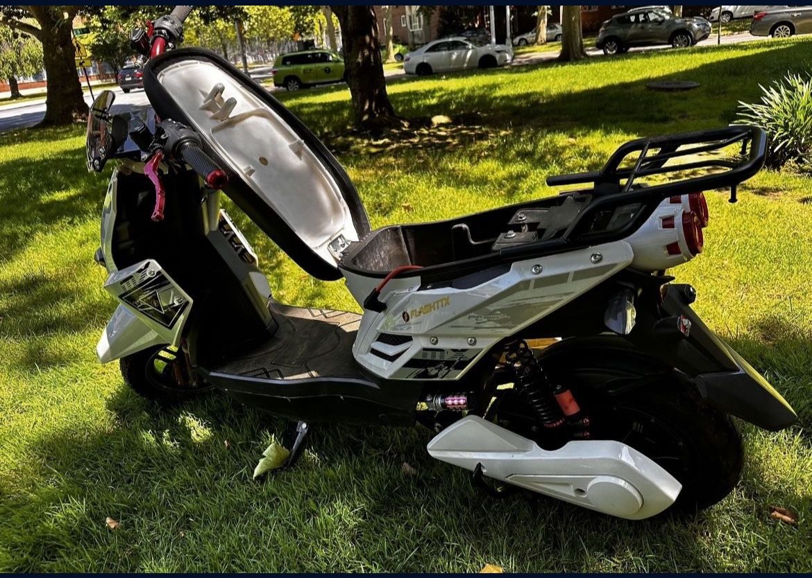 TTX Electric Moped