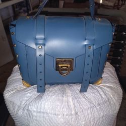 Michael Kors Manhattan Medium Contrast-Trim Leather Satchel