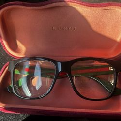 Gucci  Original Glasses With Receipt 