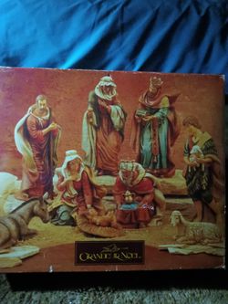Grandeur Noel Collector's Edition 9pcs Set