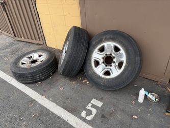 Ram 2500/3500 wheels  275/70/18