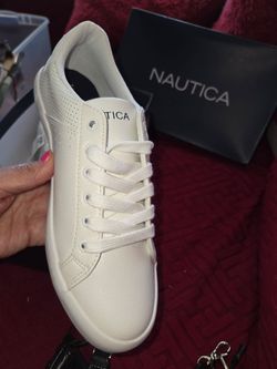 BRAND NEW WOMENS NAUTICA CASUAL SHOES