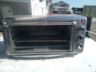 Black And Decker Toaster Oven 25$