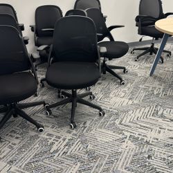 Office Chairs 