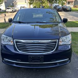 2015 Chrysler Town & Country