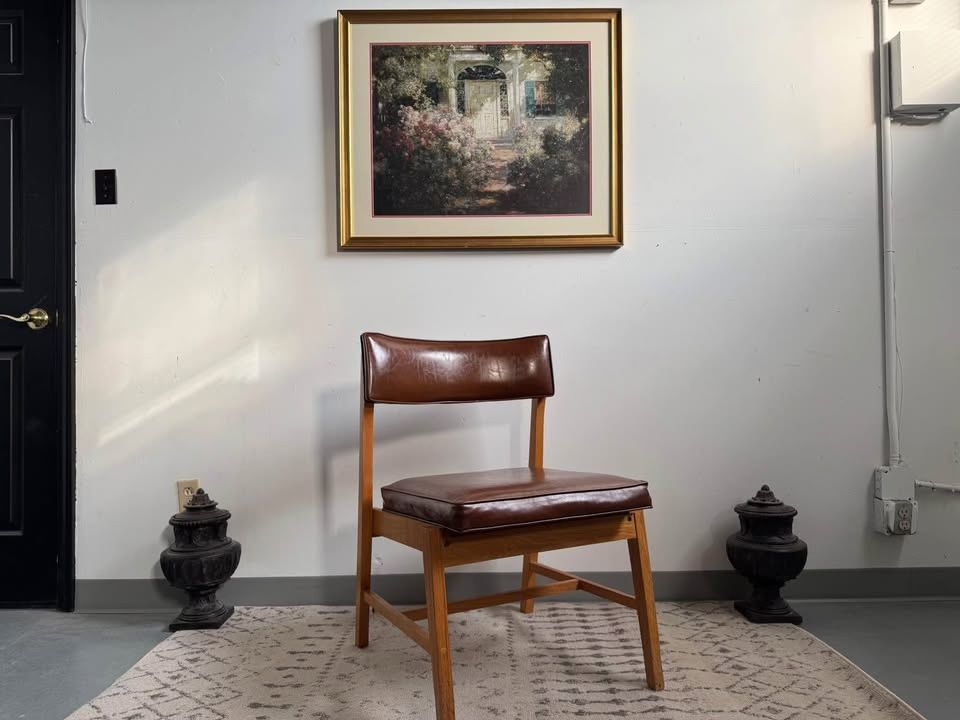 Mid-Century Modern Brown Accent Chair
