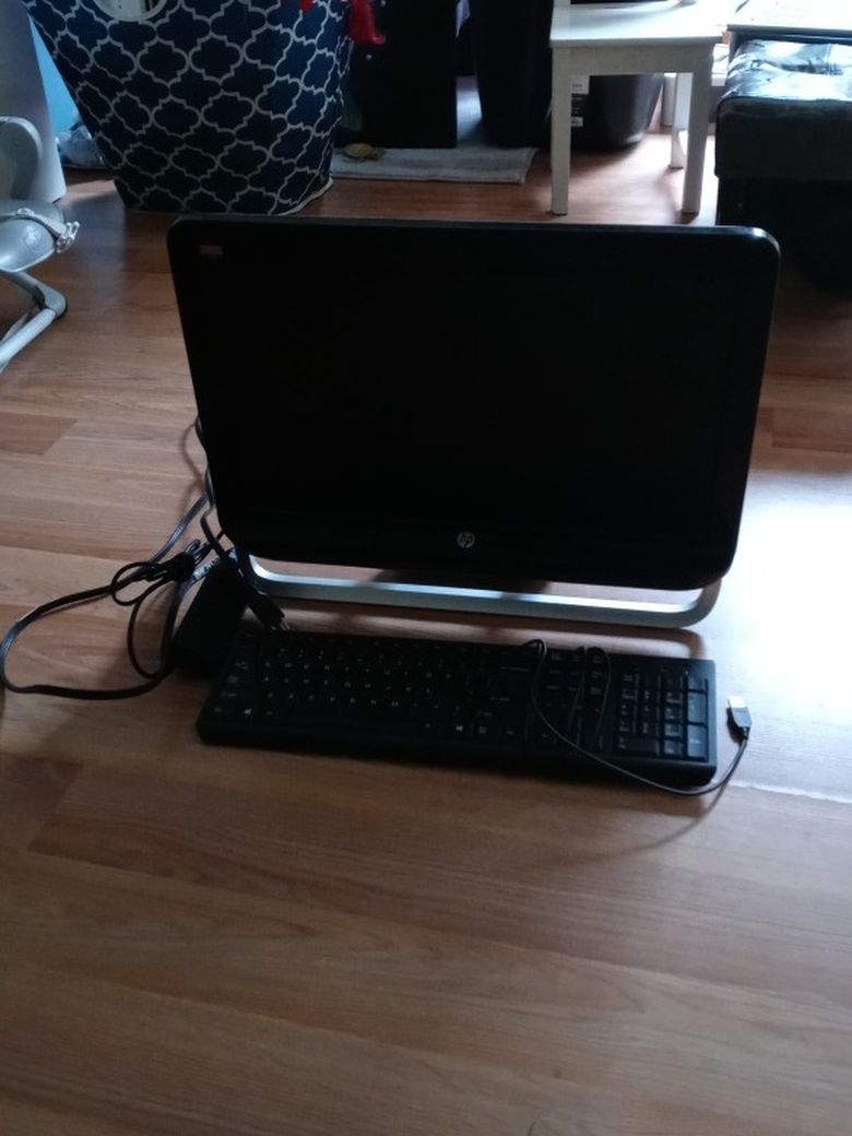 Hp Computer Monitor And Keyboard