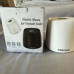 Electric food mason jar sealer