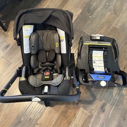 Doona Infant Car Seat & Stroller 