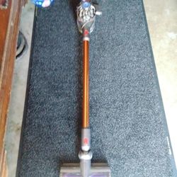 Dyson Vacuum Cleaner