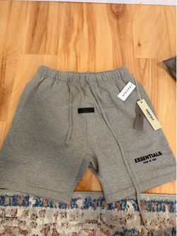 Dark oak essentials