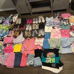 Gently Used Girls Clothes And Accessories 