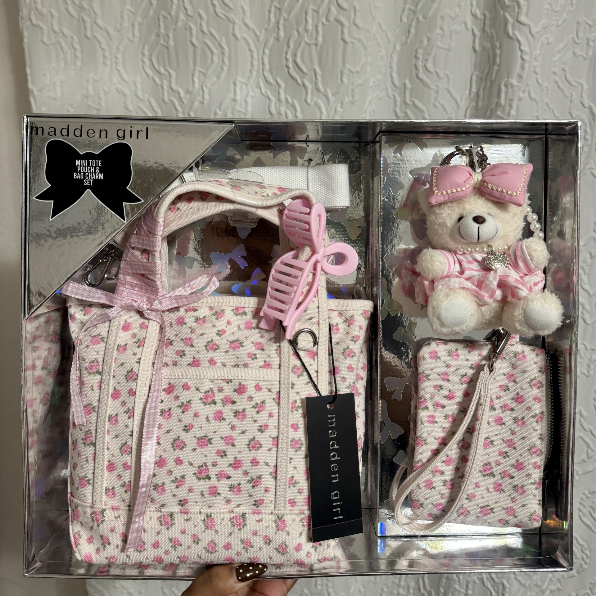 Madden Girl Mini Tote Set
