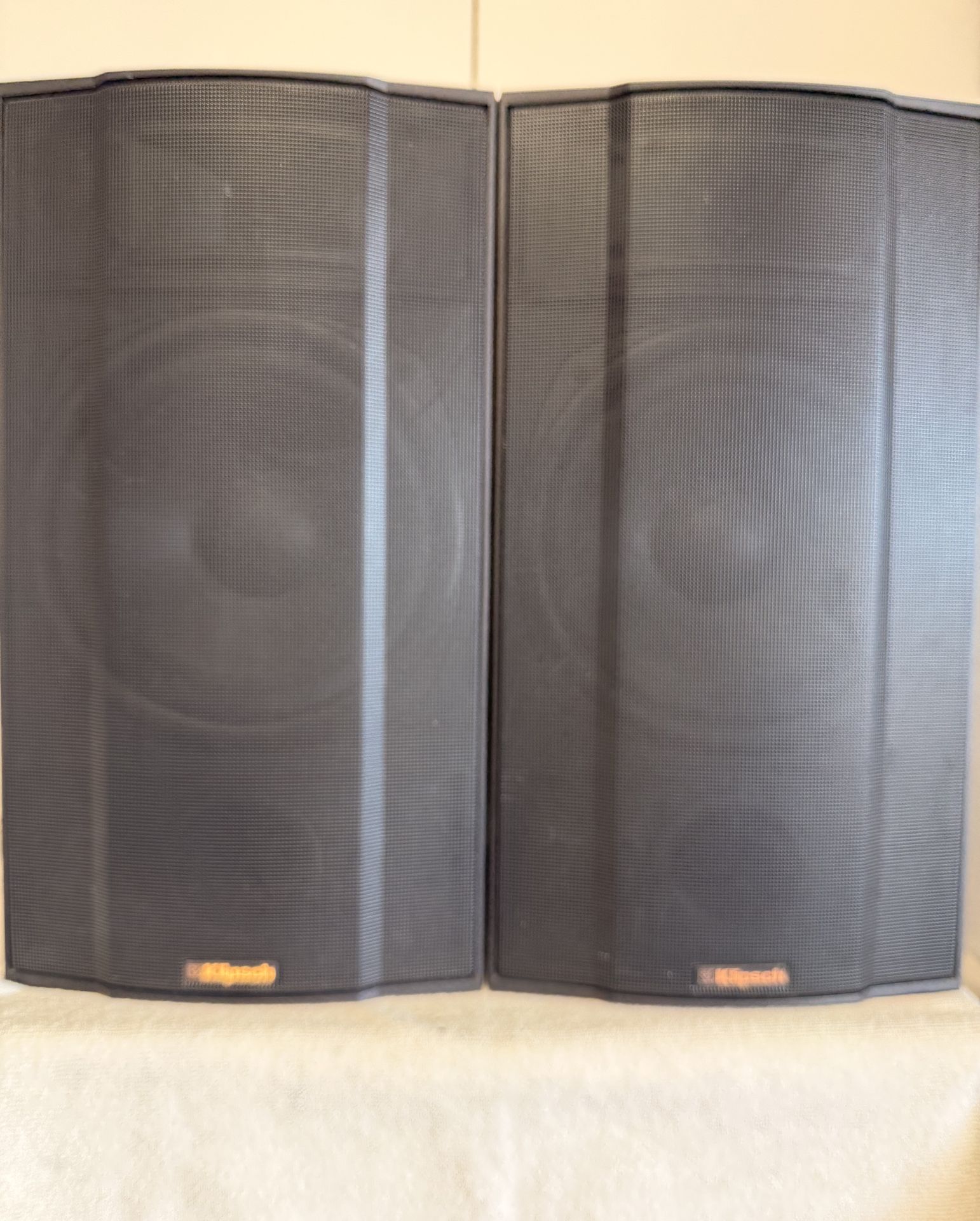 Klipsch KSB 3.1 Rosewood bookshelf speakers