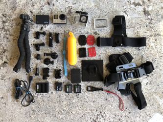 GoPro Hero 4 Black (with Accessories)
