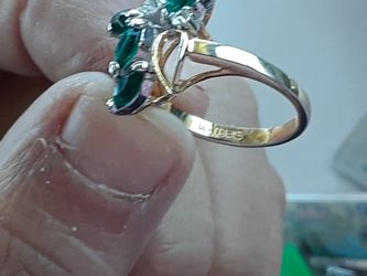 emerald ring