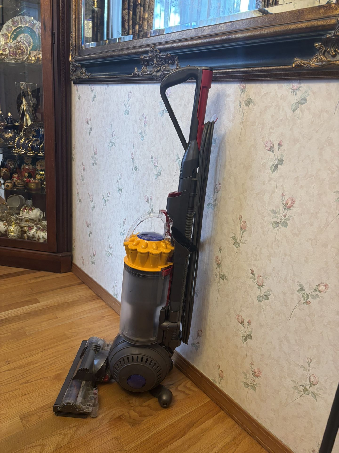 Dyson Ball Upright Cleaner Vacuum
