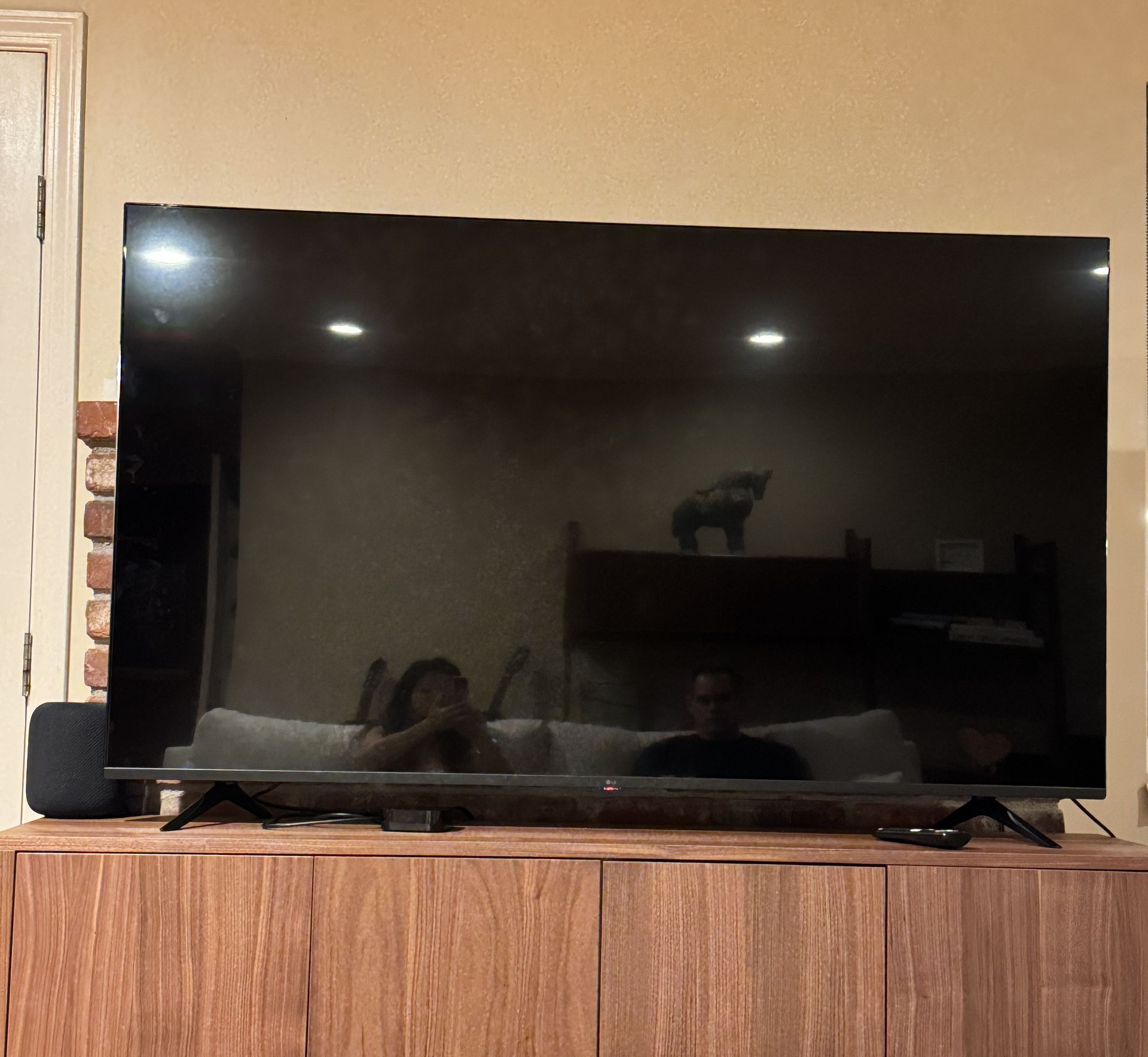 LG 65 Inch TV 4K Smart webOS only $249!