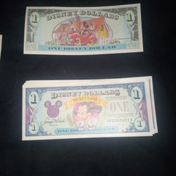 DISNEY $$$ 65th Anv$1 Plus $10 $5 Goofy
