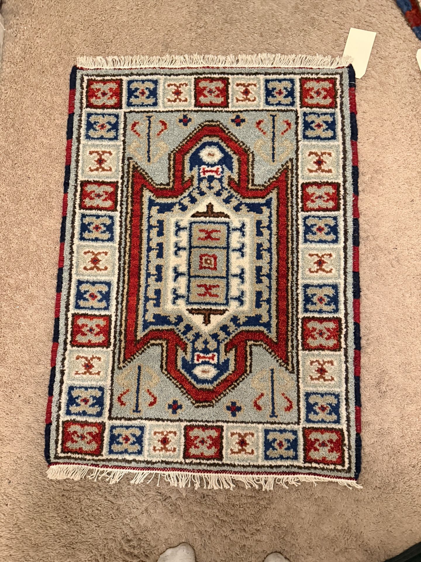 100% Handmade Carpet