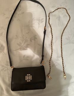 Tory Burch Leather Purse with extra strap
