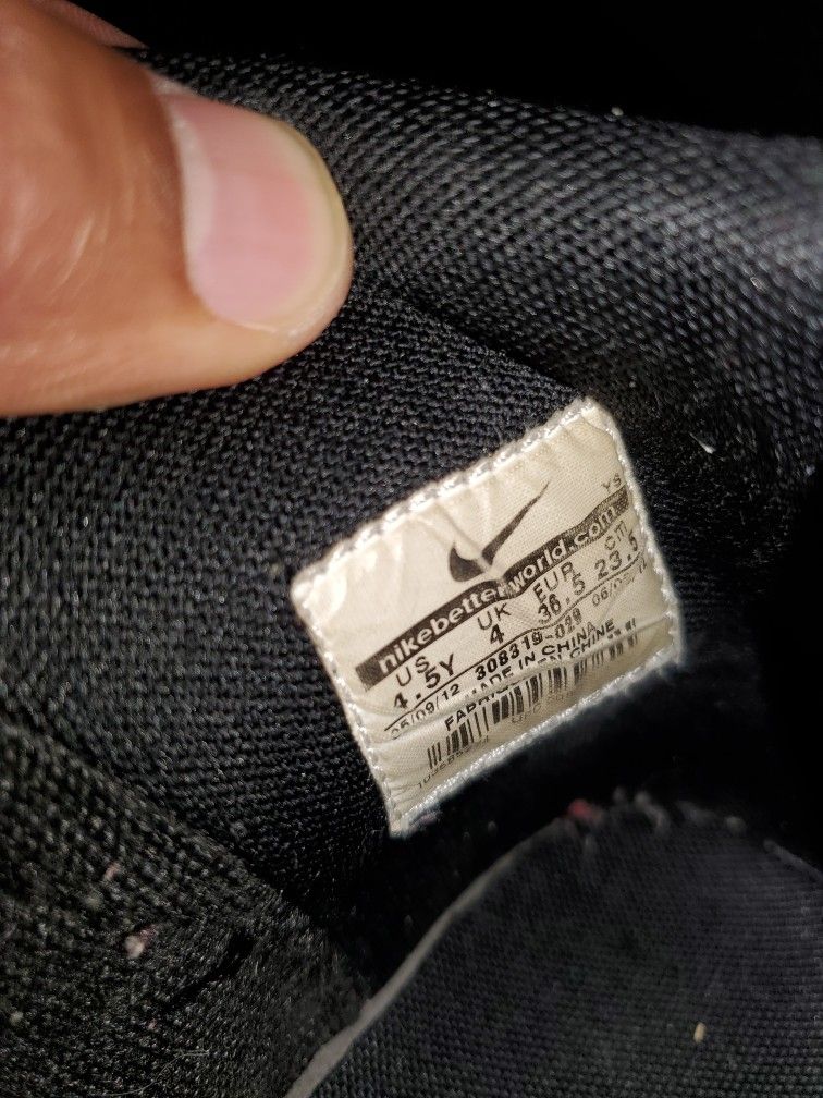 Nike Dunk High 2012 Bred