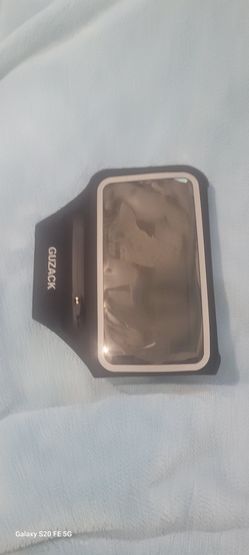 Phone Holder for Running with Zipper Pouch